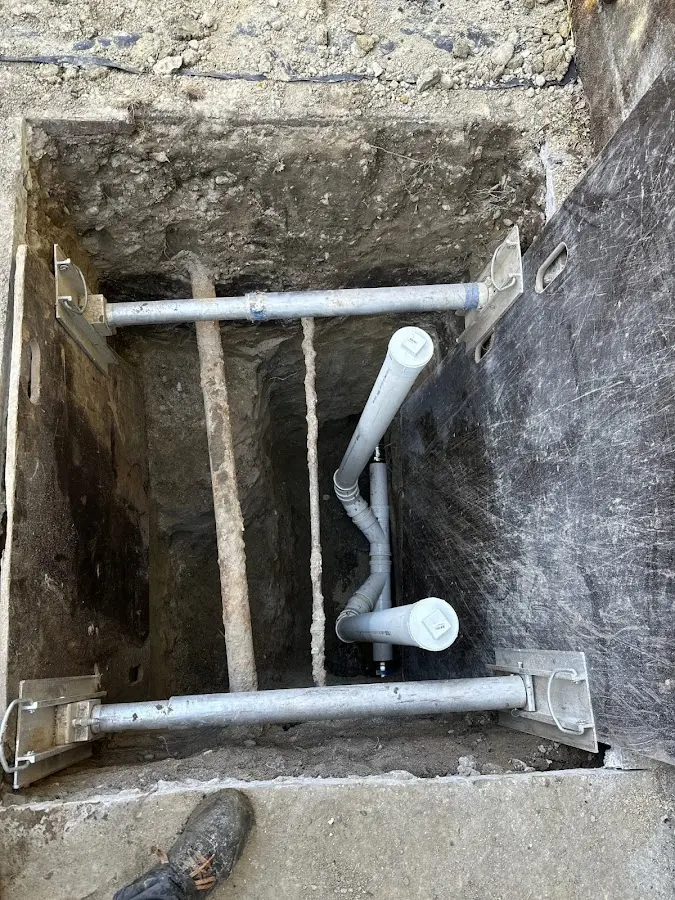 Experienced plumber completing Gas Line Repair work in Robbinsville